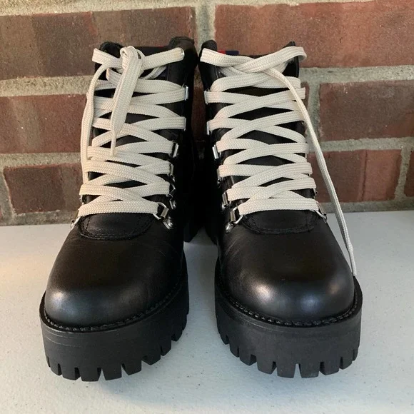 Steve Madden Bam Black Leather Lace Block Heel Combat Boots women's US size 6.5 - Picture 3 of 10